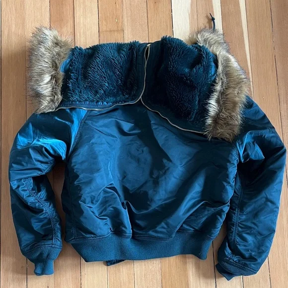 Alpha Industries Flying Man’s N-2B dark teal Fur-Trimmed Hooded Jacket - Picture 15 of 16